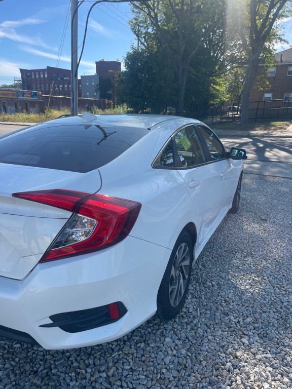 2018 Honda Civic Image 5