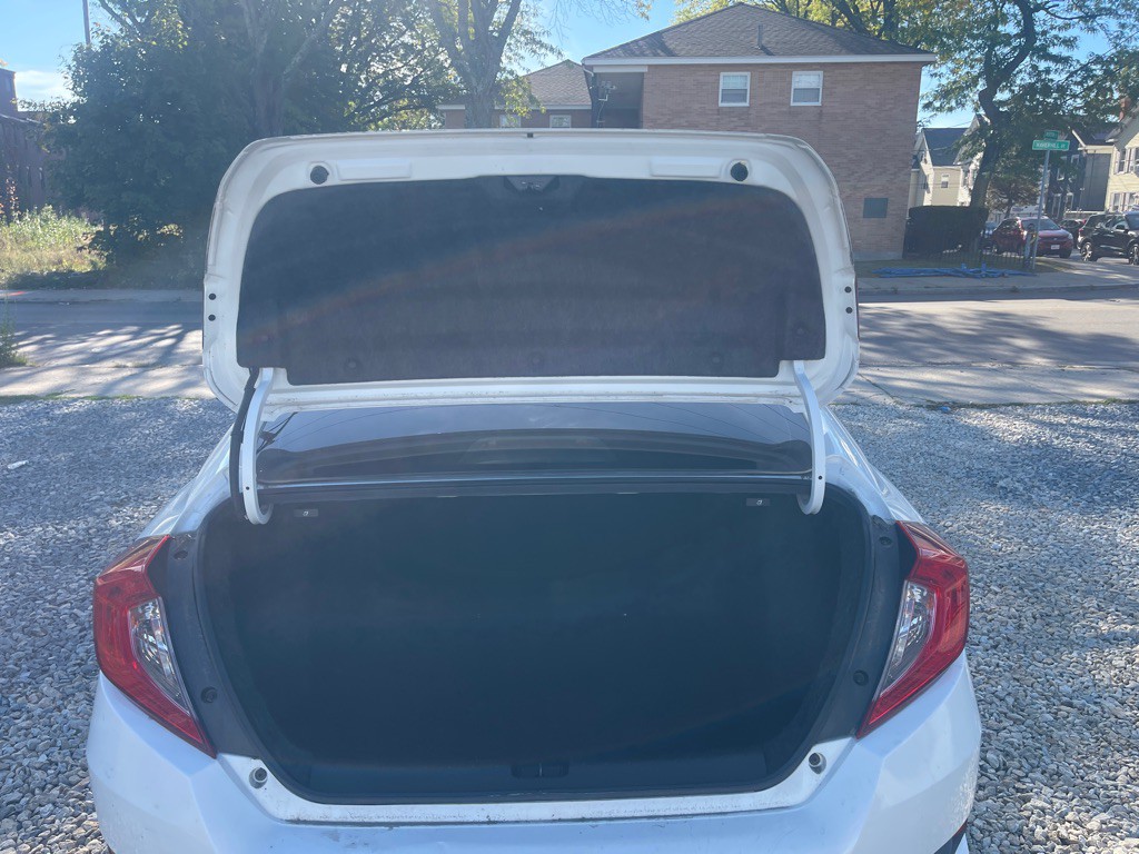 2018 Honda Civic Image 7