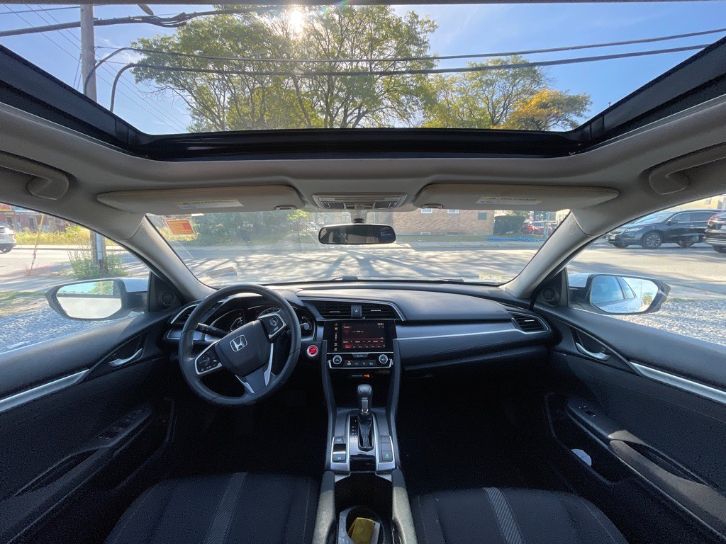 2018 Honda Civic Image 10