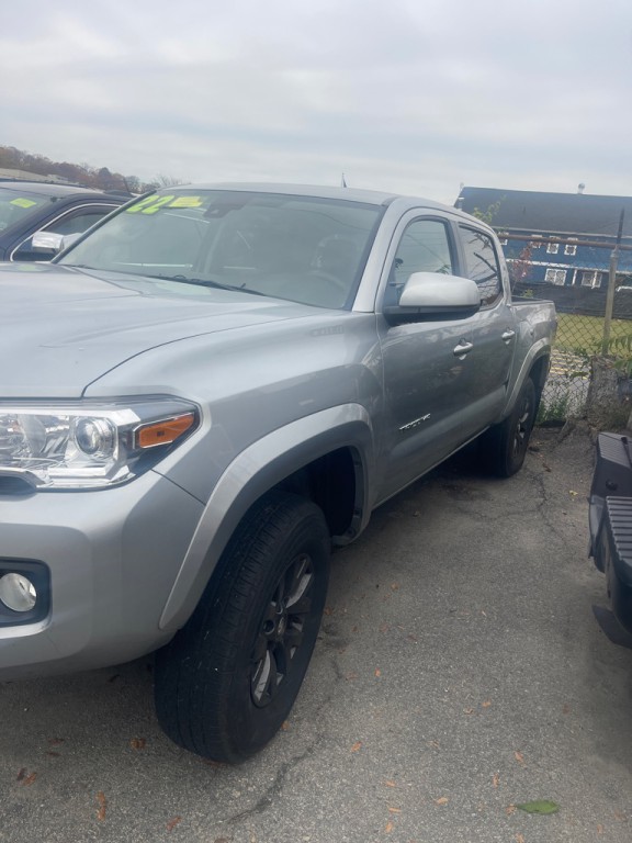 2022 Toyota Tacoma Image 3