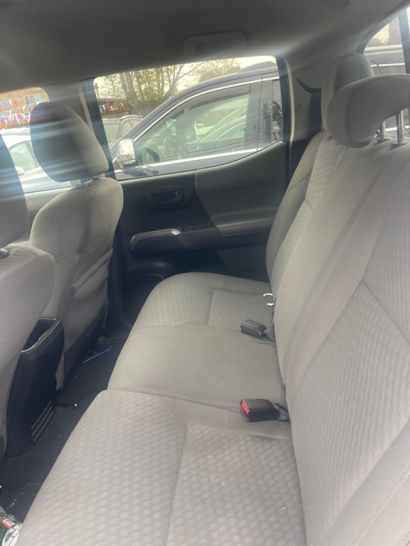 2022 Toyota Tacoma Image 5