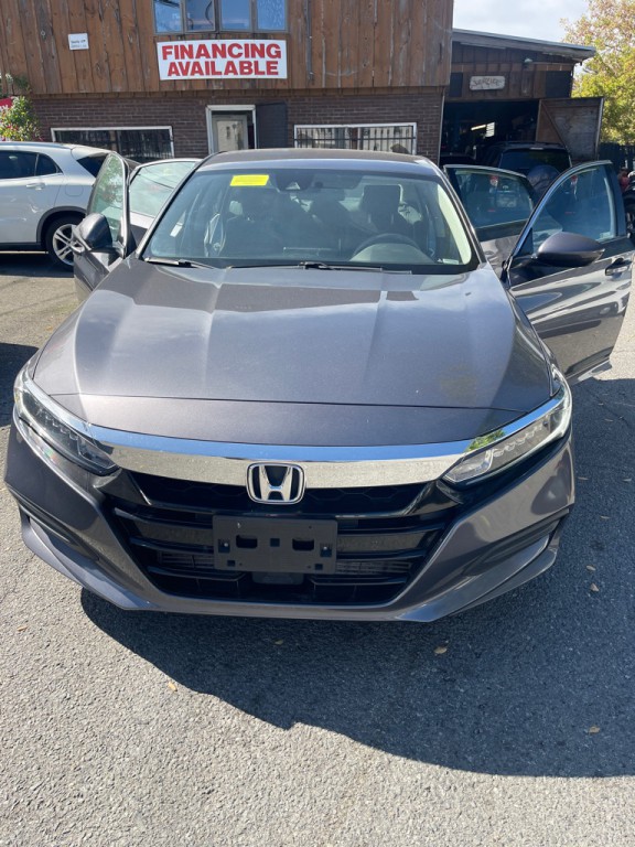 2019 Honda Accord Image 2