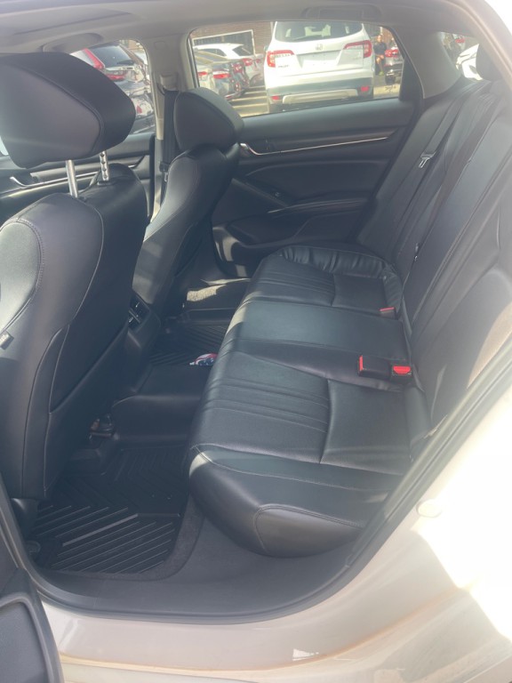 2018 Honda Accord Image 7