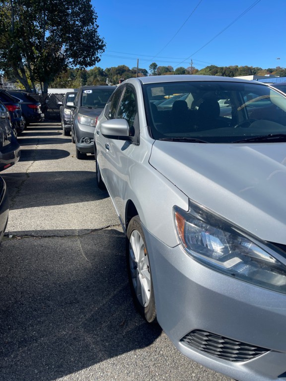 2019 Nissan Sentra Image 3