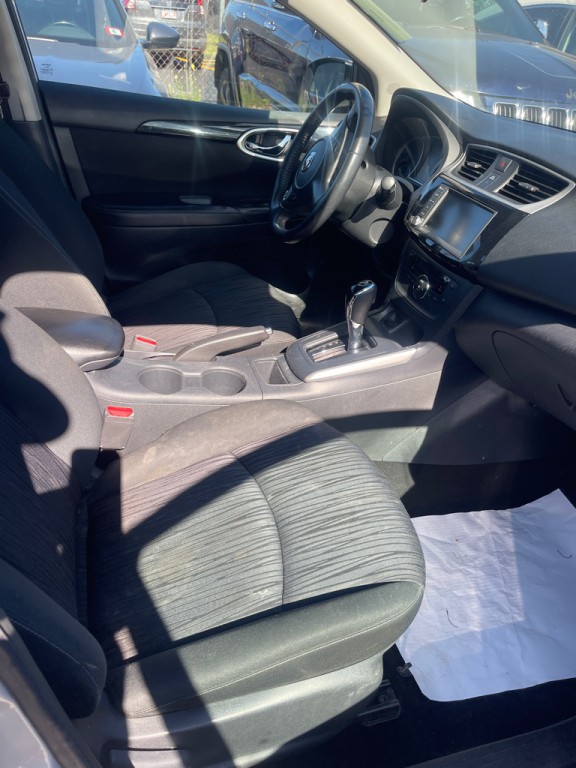 2019 Nissan Sentra Image 5