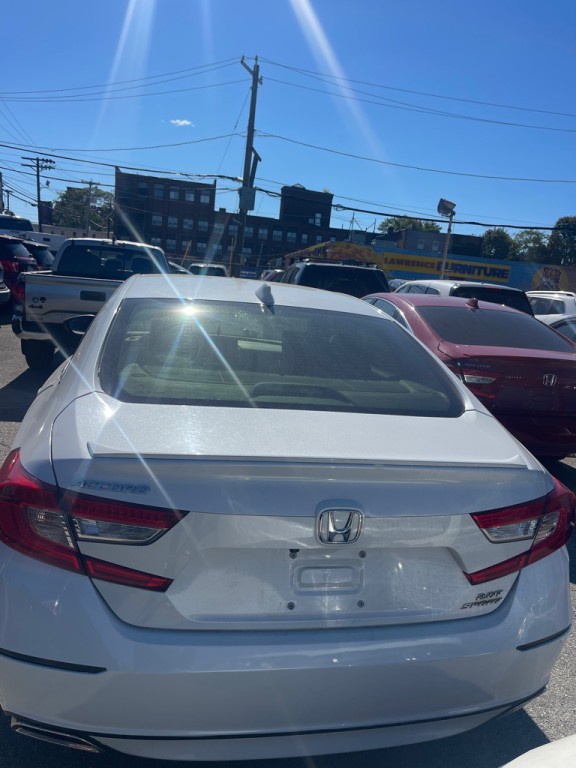 2019 Honda Accord Image 4