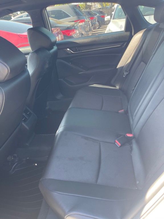 2019 Honda Accord Image 5
