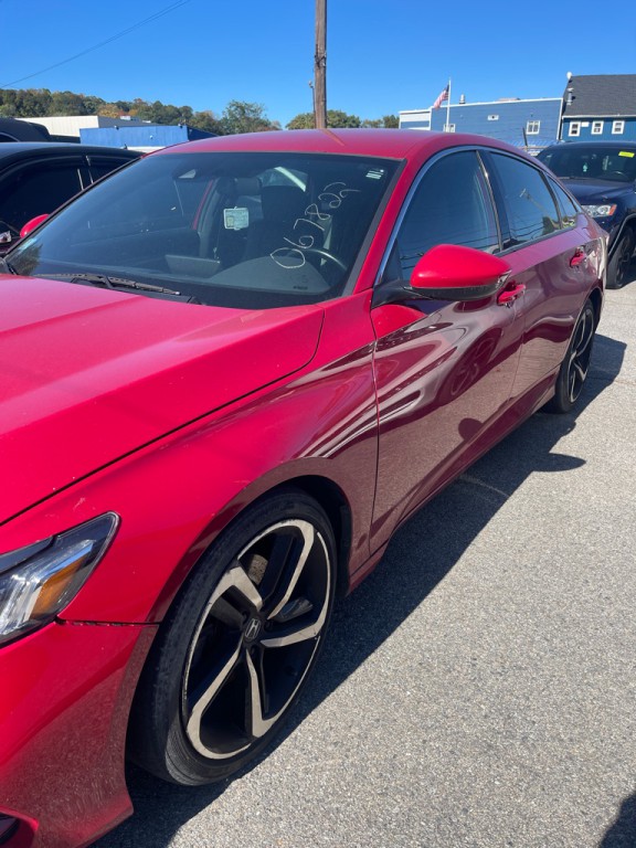 2019 Honda Accord Image 2