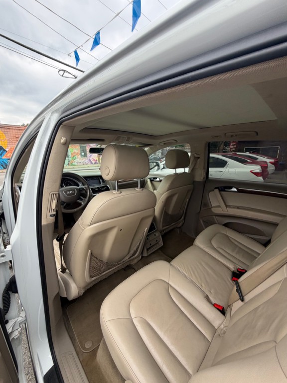 2013 Audi Q7 Image 10