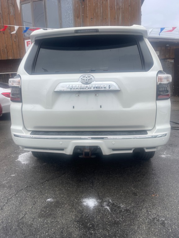 2016 Toyota 4Runner Image 4