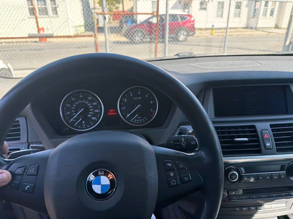 2013 BMW X5 Image 7