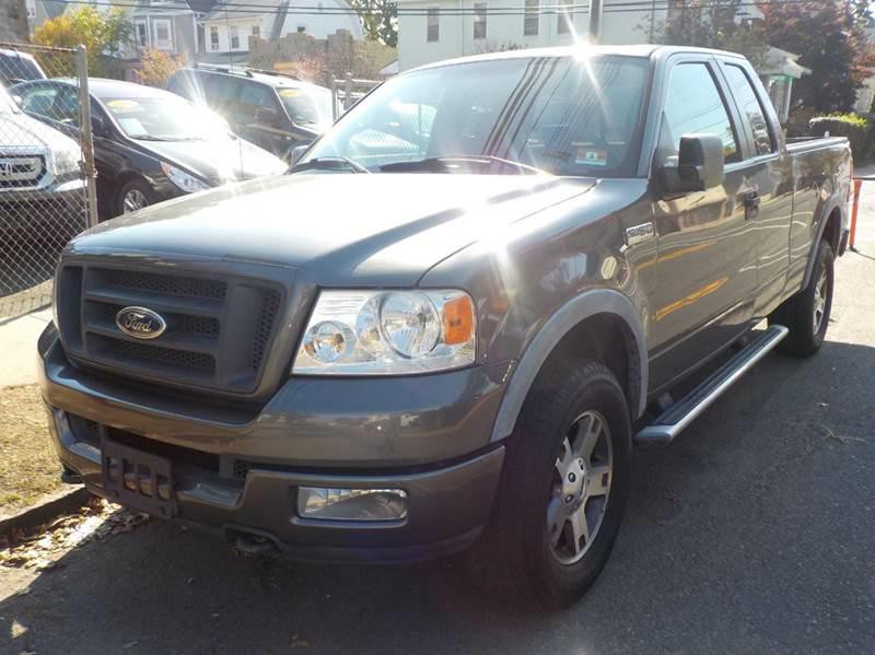 2005 Ford F-150 Image 2
