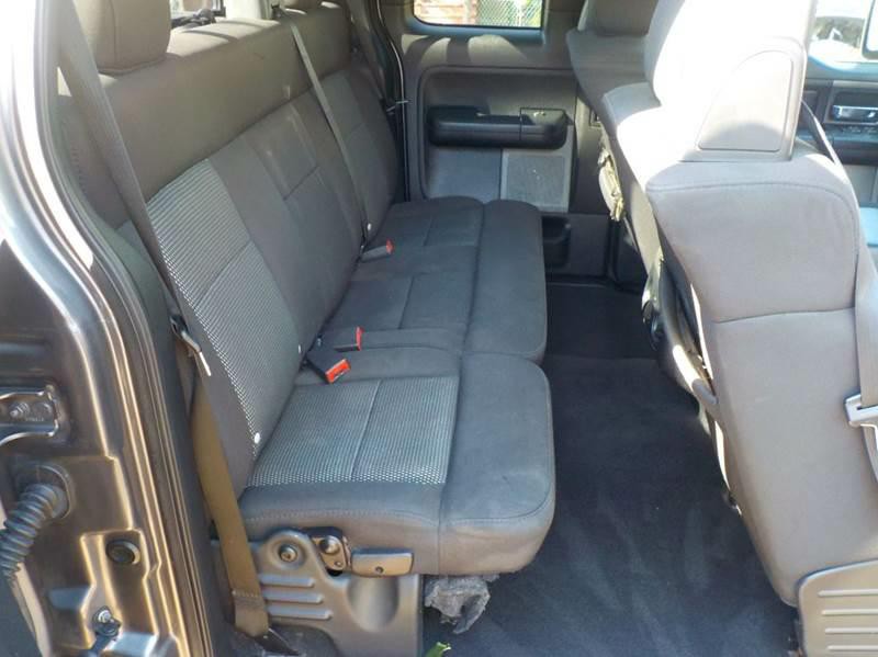 2005 Ford F-150 Image 8
