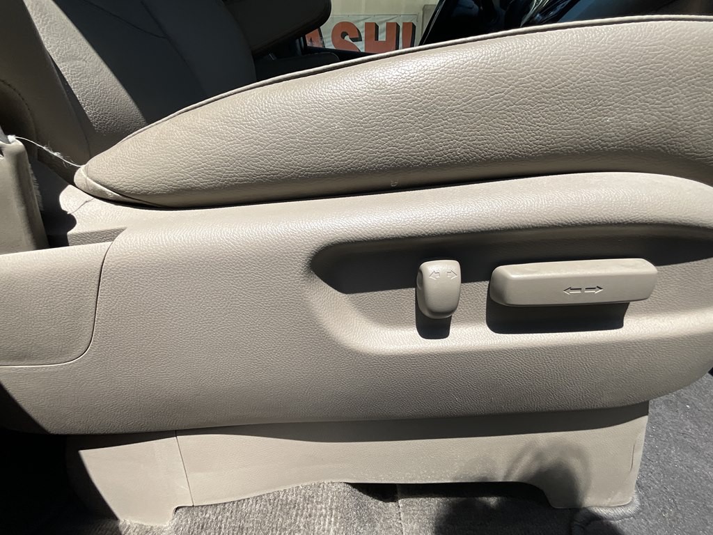 2012 Honda Odyssey Image 20