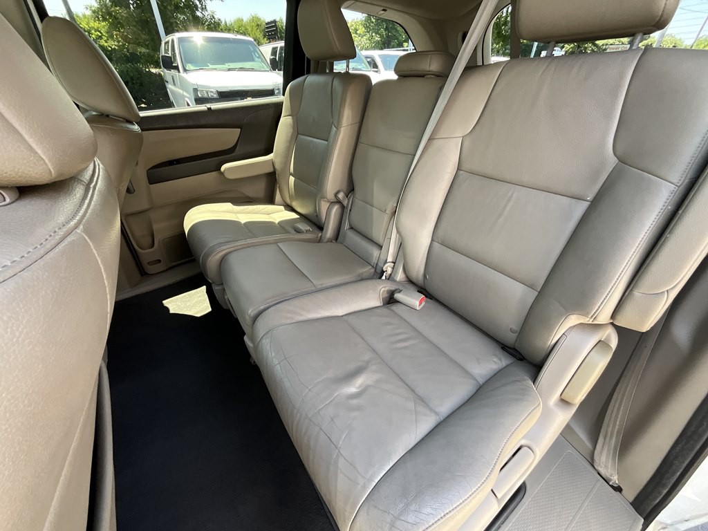 2012 Honda Odyssey Image 22