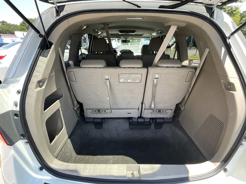 2012 Honda Odyssey Image 25