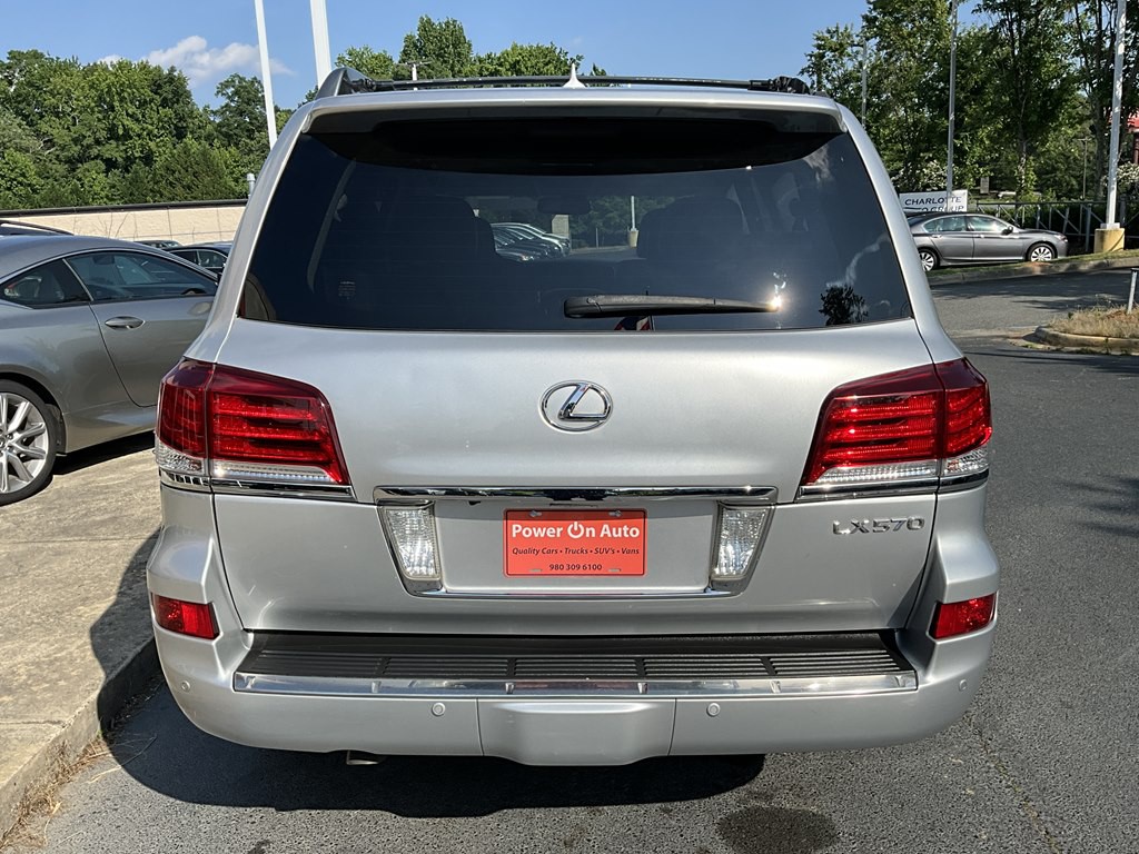 2013 Lexus LX Image 5