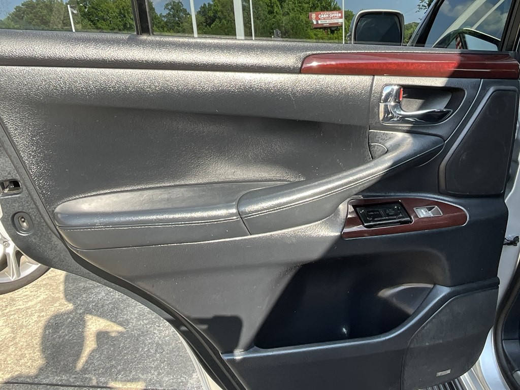 2013 Lexus LX Image 14