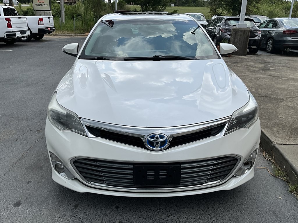 2015 Toyota Avalon Image 2