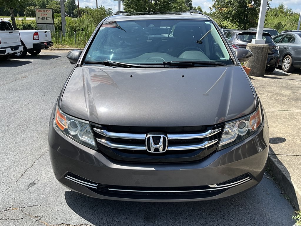 2015 Honda Odyssey Image 2