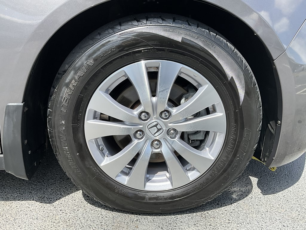 2015 Honda Odyssey Image 8