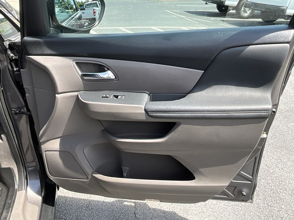 2015 Honda Odyssey Image 12