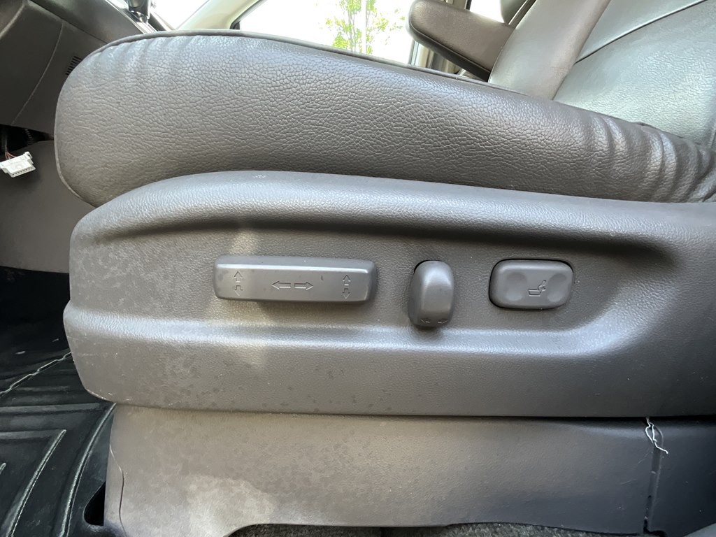 2015 Honda Odyssey Image 14