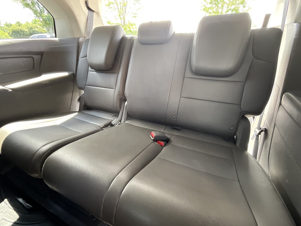 2015 Honda Odyssey Image 18