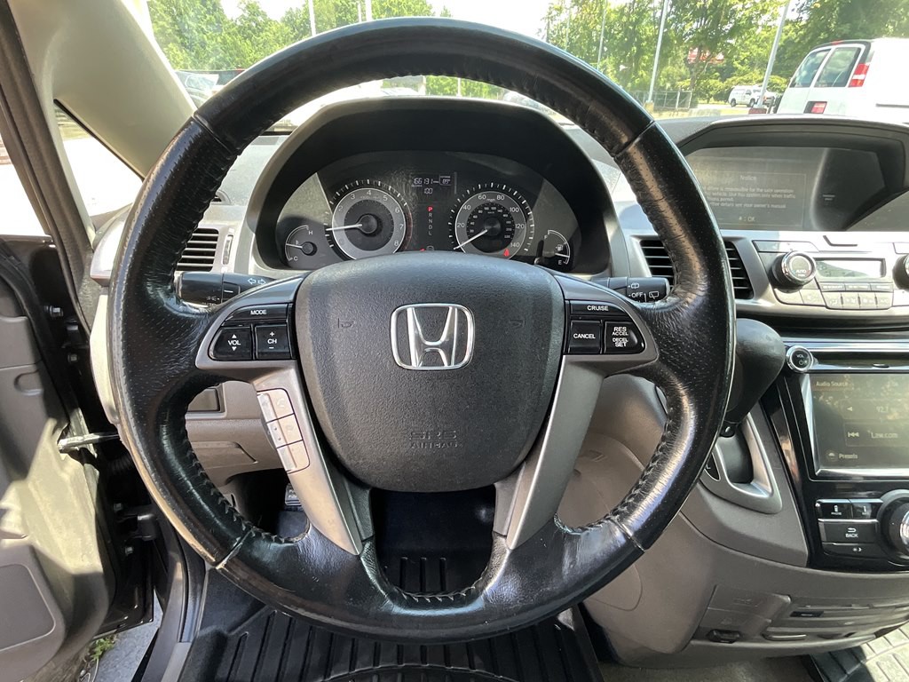 2015 Honda Odyssey Image 21