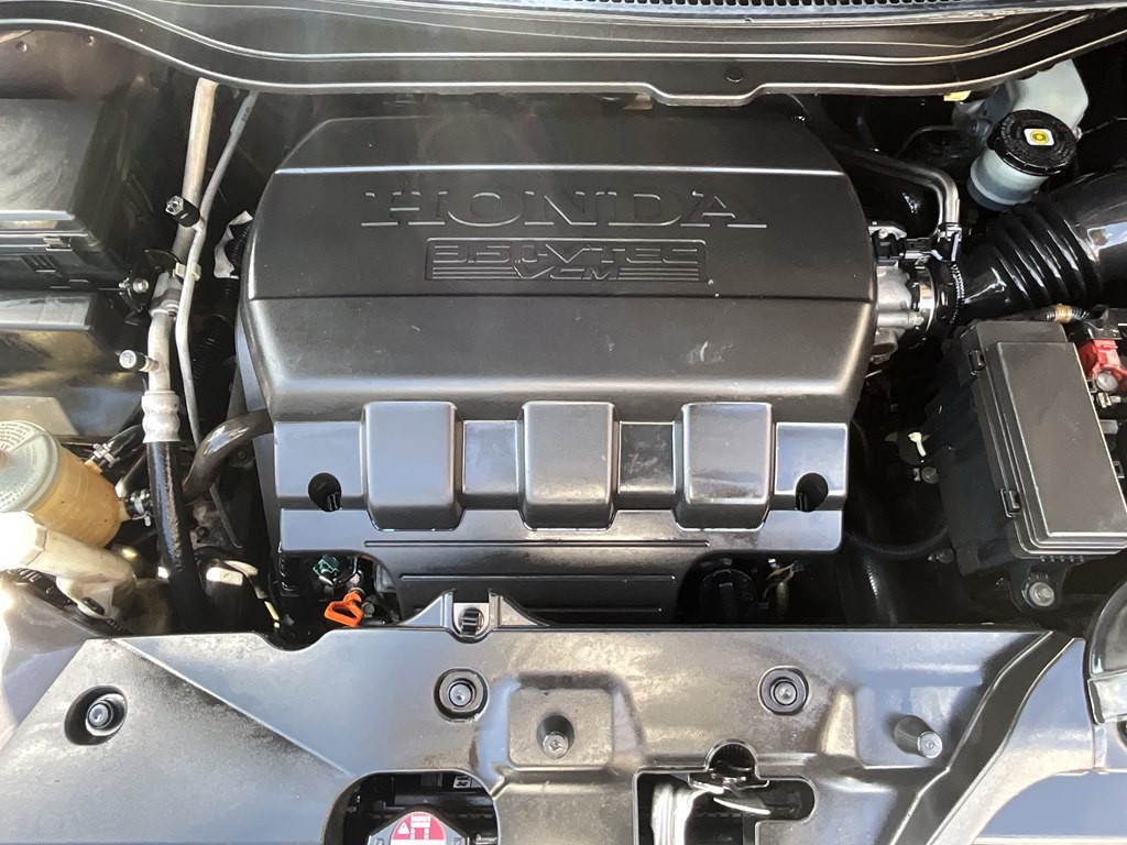 2015 Honda Odyssey Image 29