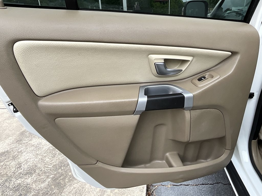 2014 Volvo XC90 Image 14