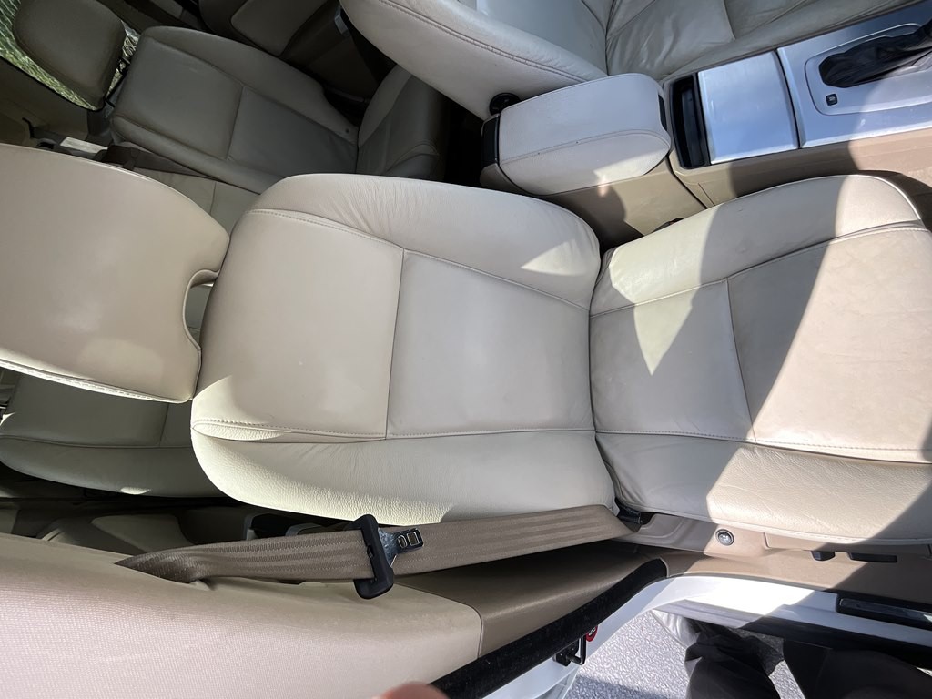 2014 Volvo XC90 Image 17