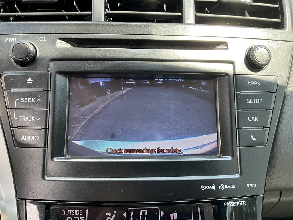2013 Toyota Prius Image 22