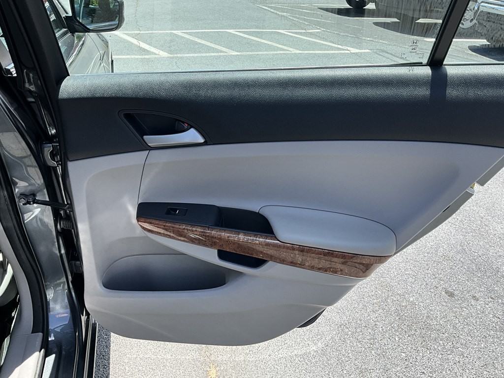 2012 Honda Accord Image 13