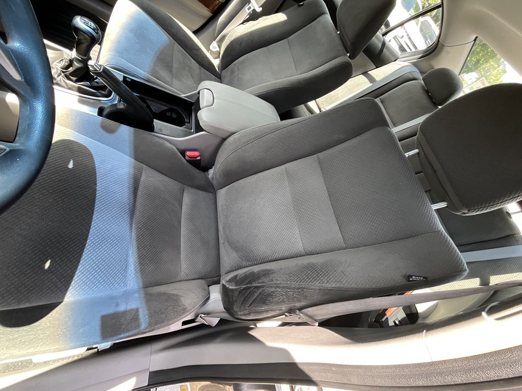 2012 Honda Accord Image 15