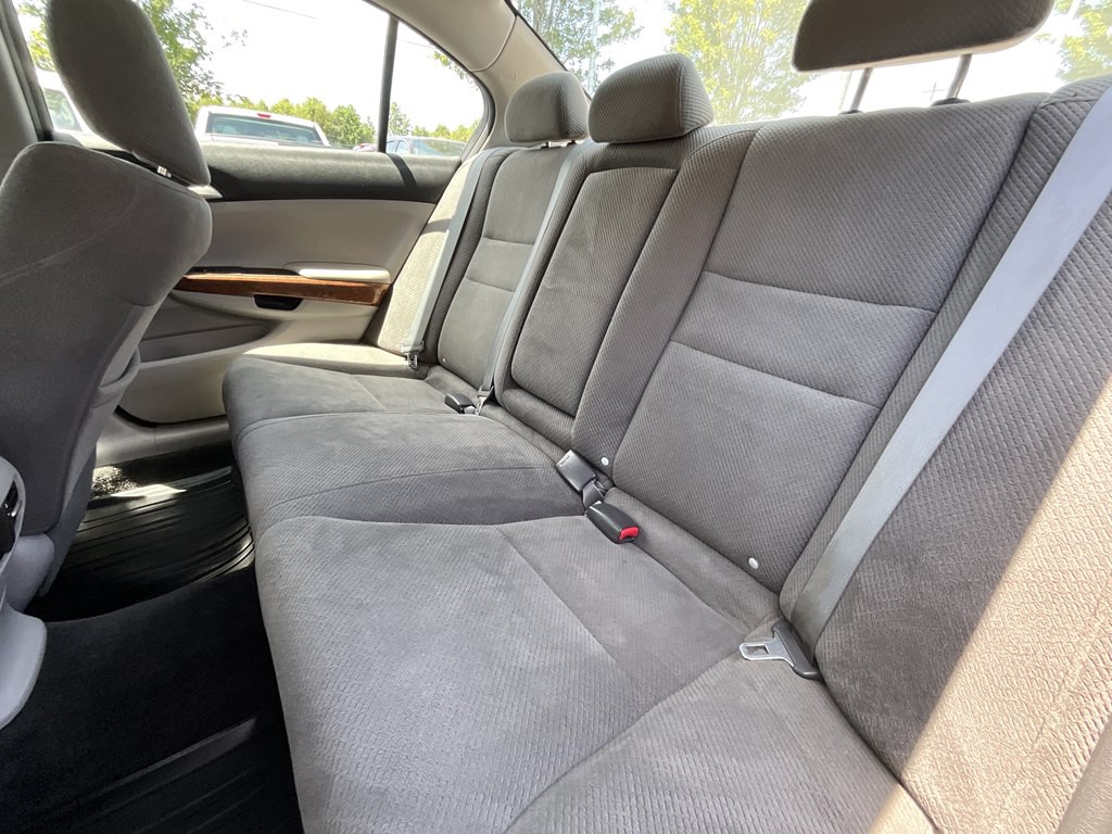 2012 Honda Accord Image 17