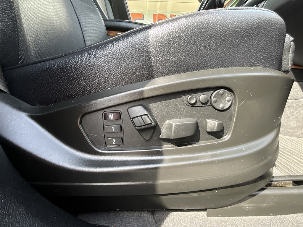 2013 BMW X5 Image 18