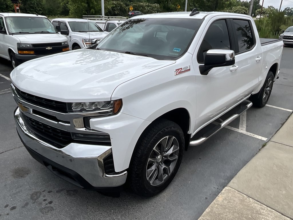 2021 Chevrolet Silverado 1500 Image 3