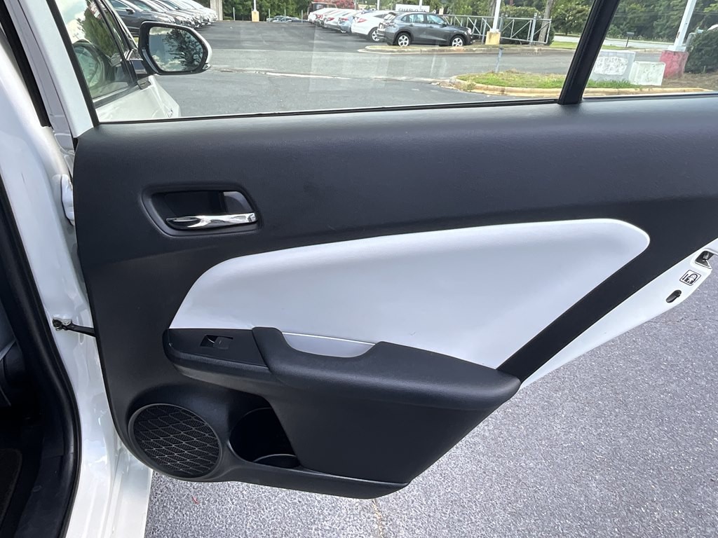 2019 Toyota Prius Image 13
