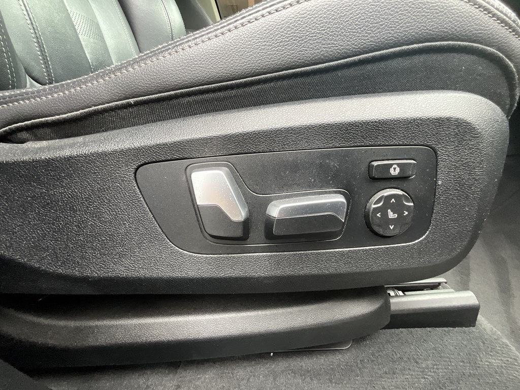 2019 BMW X7 Image 20
