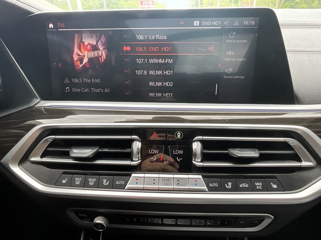 2019 BMW X7 Image 39