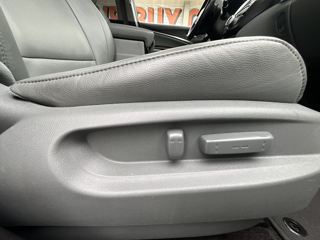 2016 Acura MDX Image 18