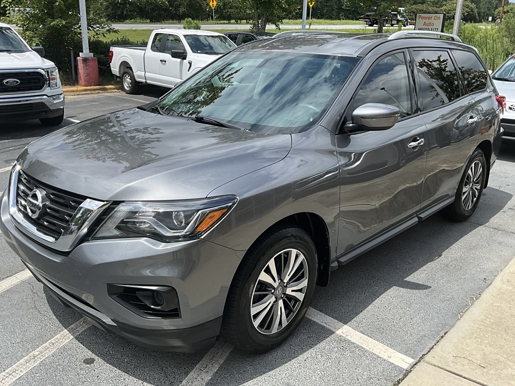 2019 Nissan Pathfinder Image 3