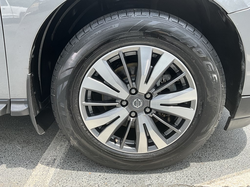 2019 Nissan Pathfinder Image 8