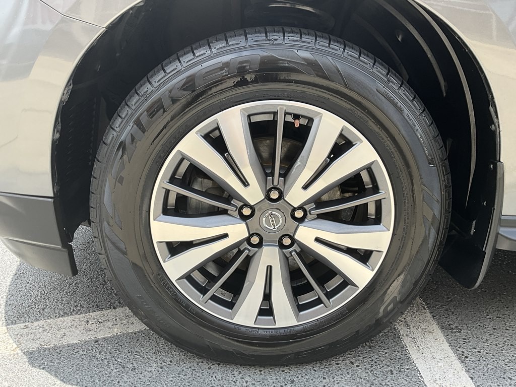 2019 Nissan Pathfinder Image 9