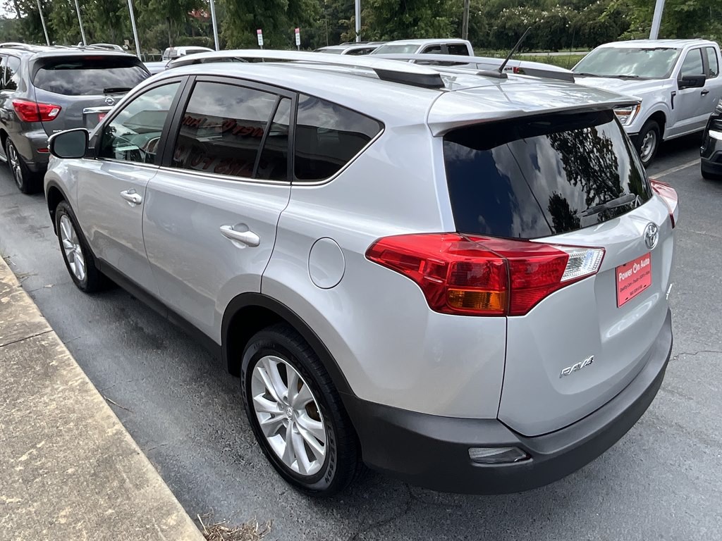 2015 Toyota Rav4 Image 4