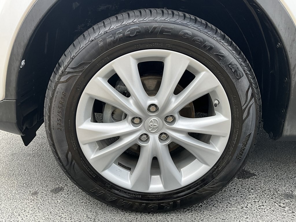 2015 Toyota Rav4 Image 9
