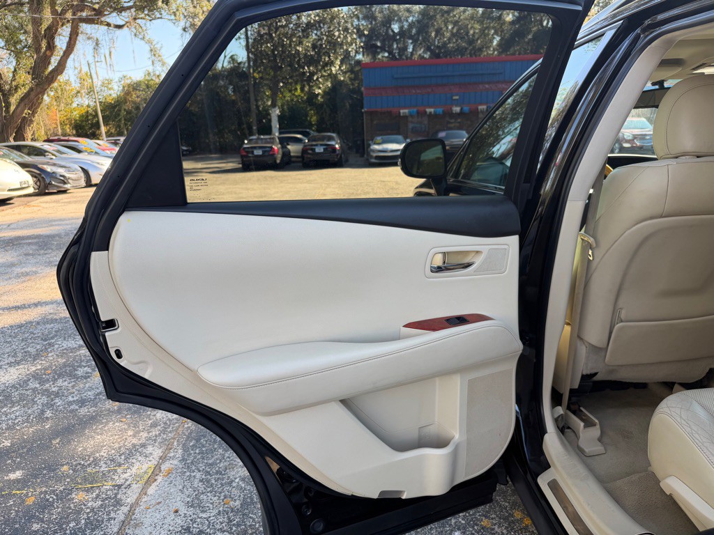 2012 Lexus RX Image 20