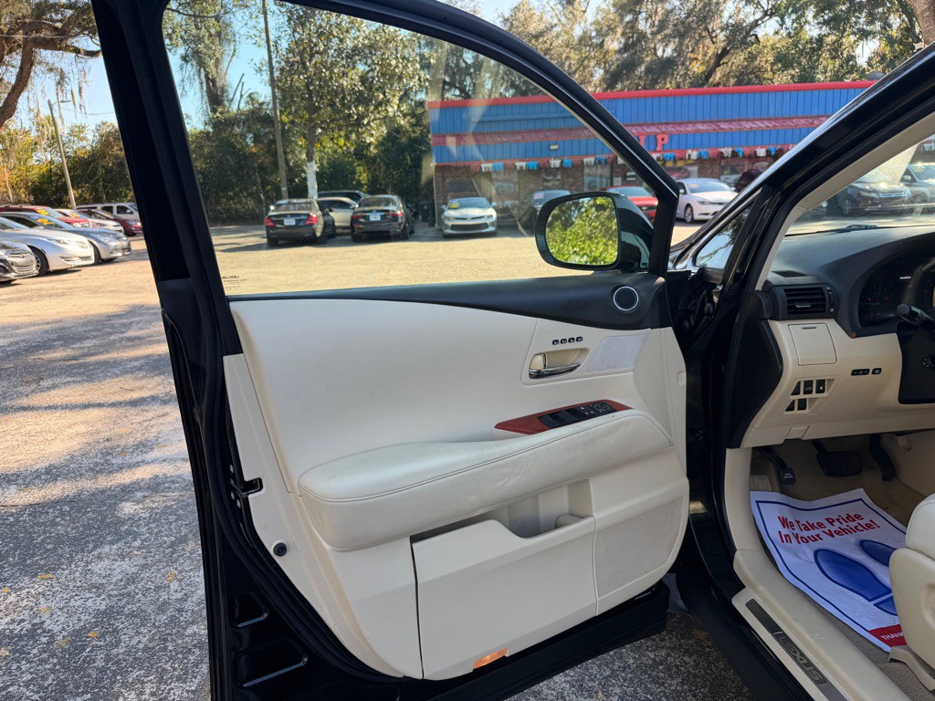 2012 Lexus RX Image 8