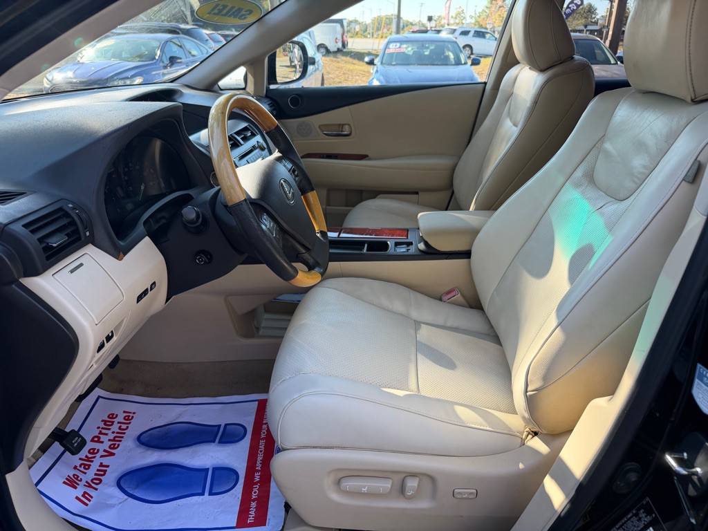 2012 Lexus RX Image 9